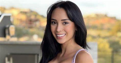 Veronica Perasso Age, Career, Net Worth & More